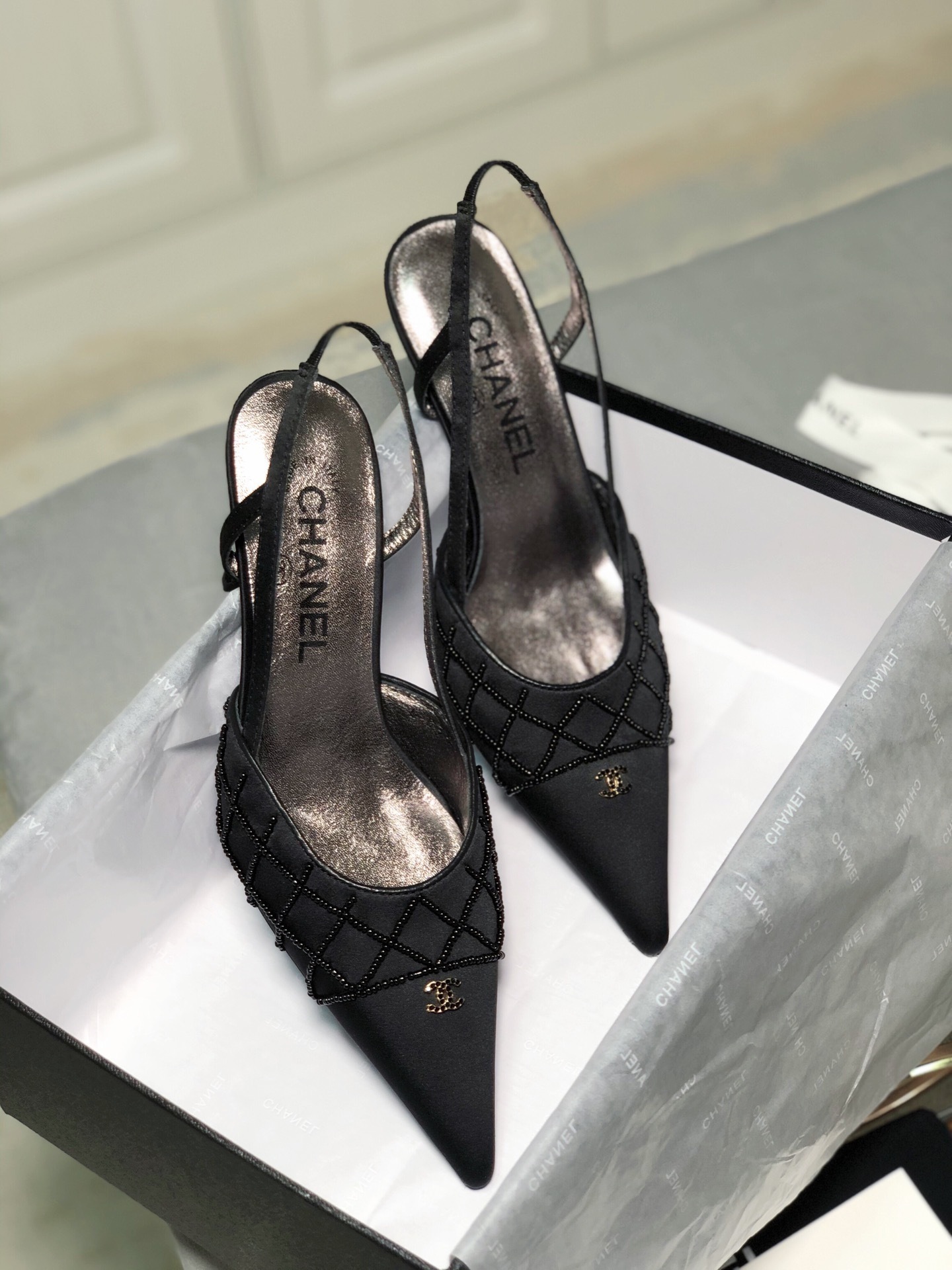 Туфли на каблуке в стиле Chanel