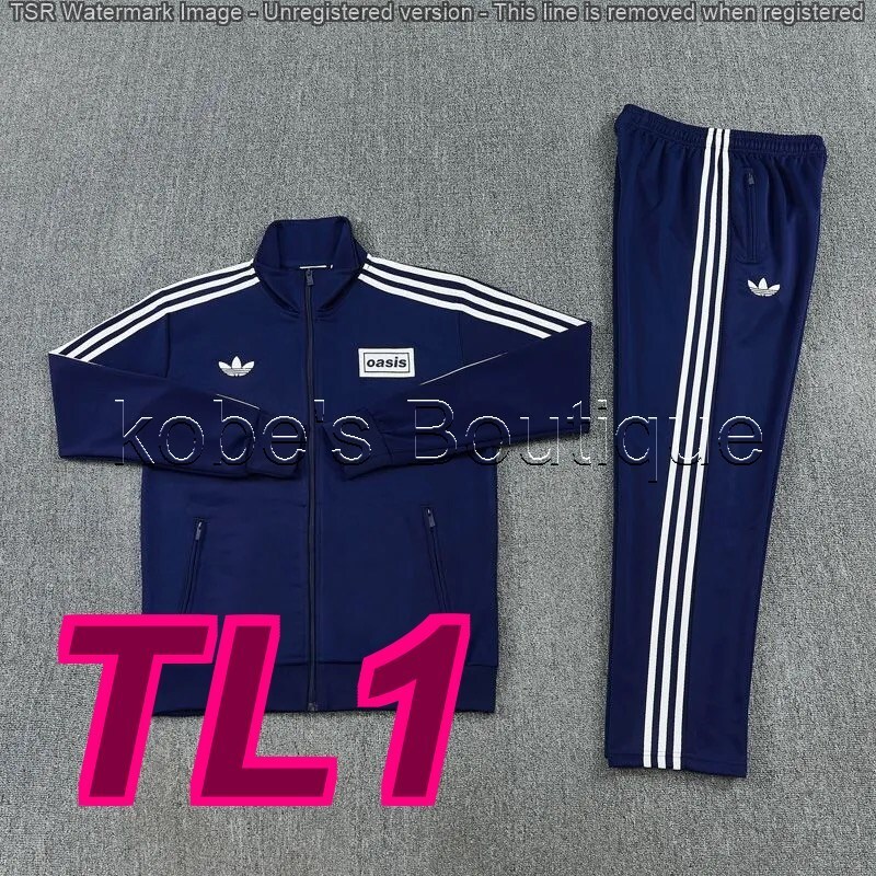 Conjunto deportivo estilo Adidas